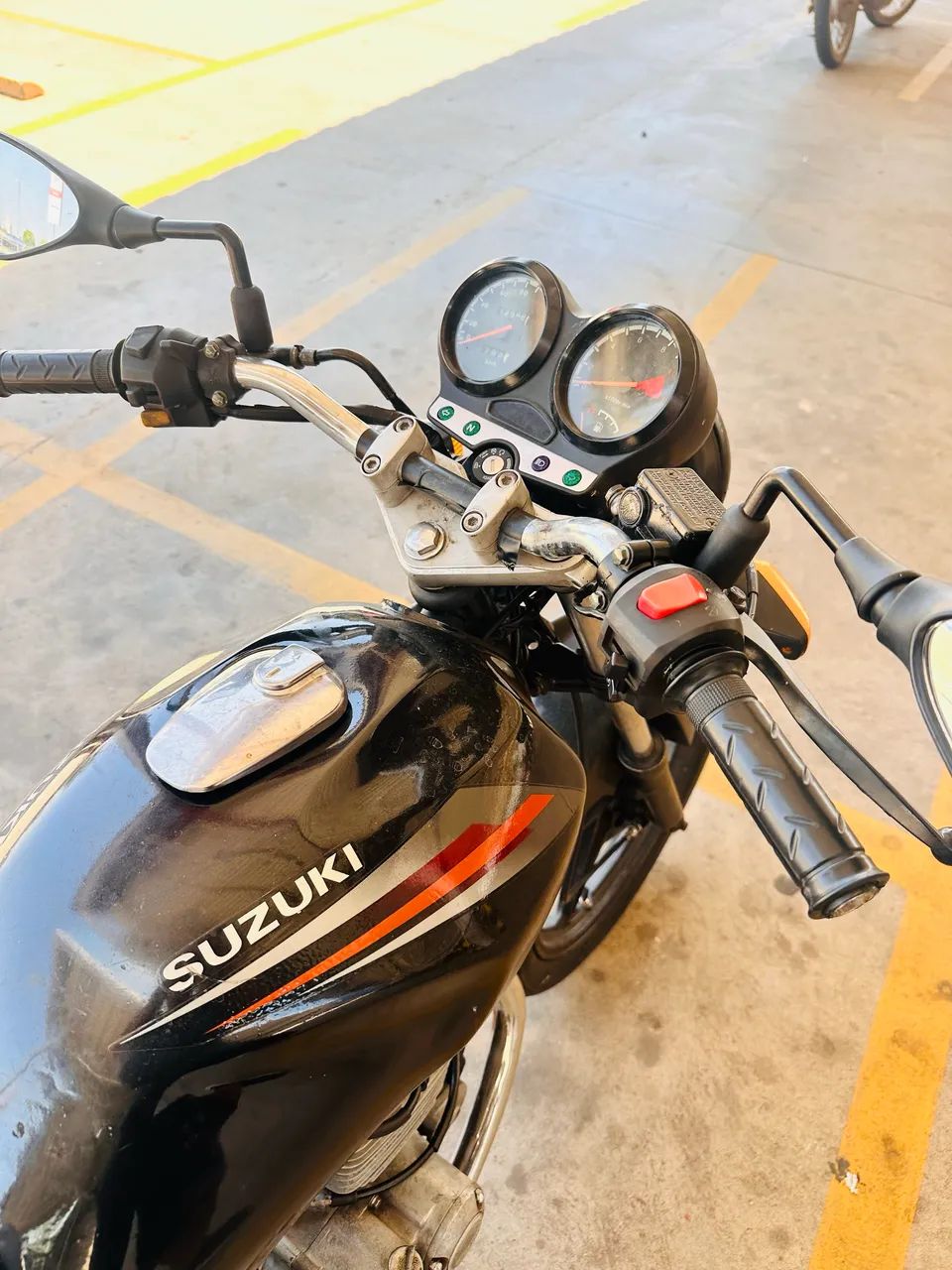Suzuki yes 125cc  - Foto 4