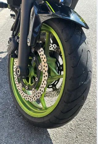 Kawasaki Z650  2021