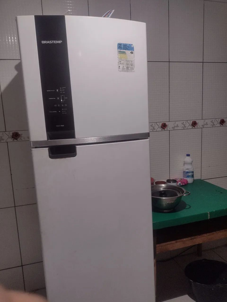 Geladeira frost Eletrolux 