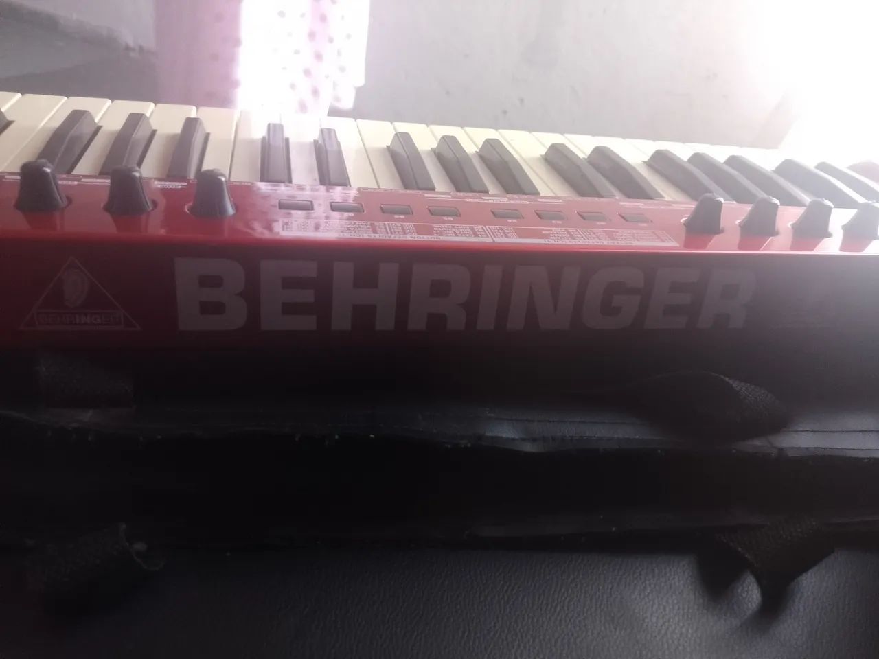 Teclado berihger controlador  - Foto 2
