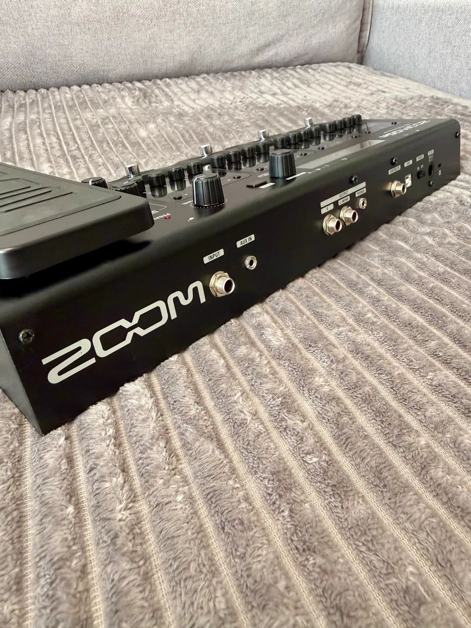 Pedaleira Zoom G5n Multi Effects Processor  - Foto 4
