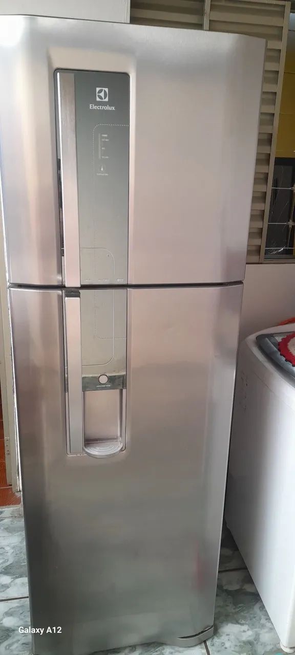 Geladeira inox 