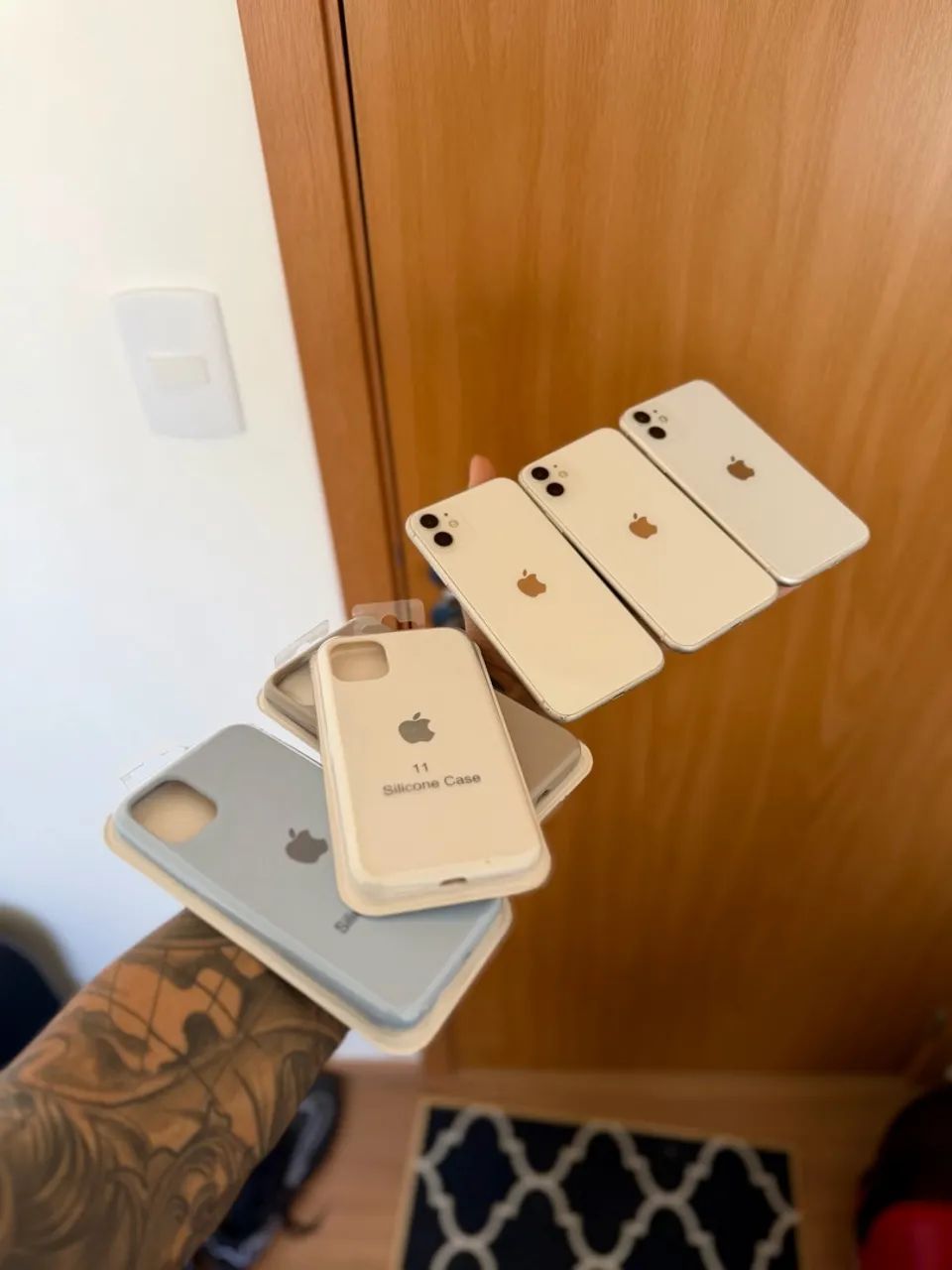 iPhone 1164 gb 
