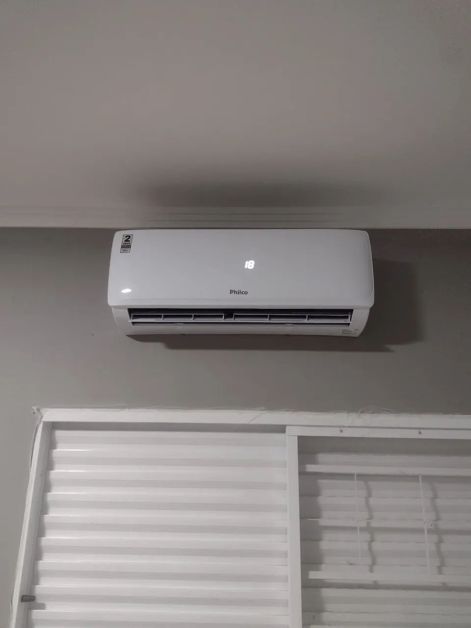 Vendo instalação de ar condicionado 