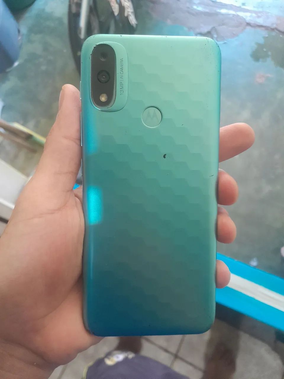 VENDO UM MOTO E20 COM DISPLAY QUEIMADO