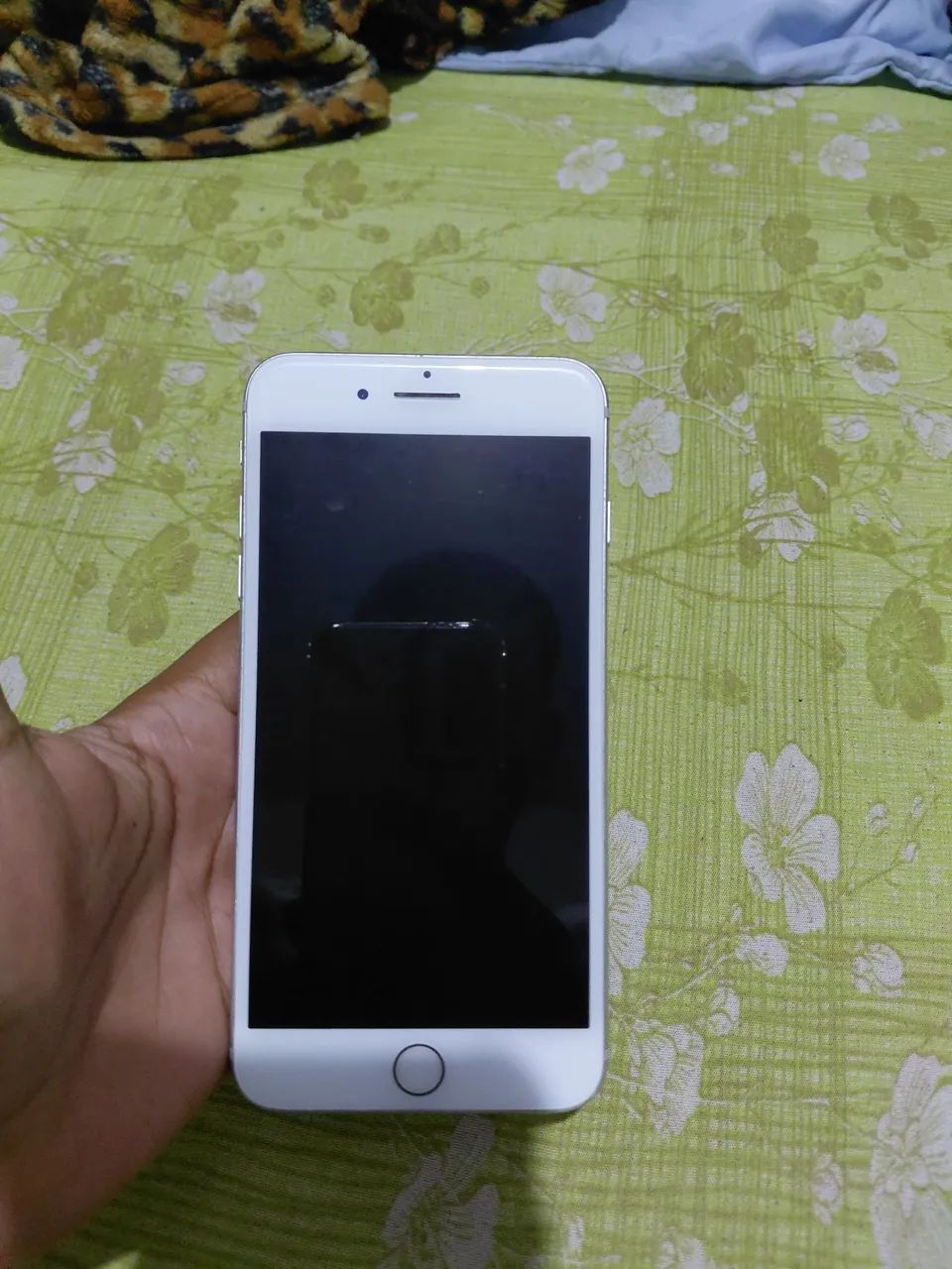 Vendo iPhone 7 plus. Bateria 88% 