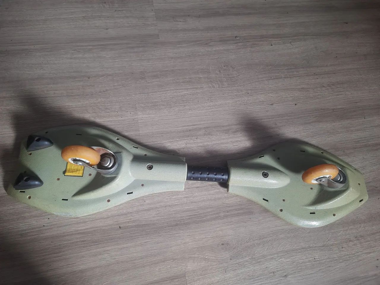 SKATE DE DUAS RODAS WAVEBOARD