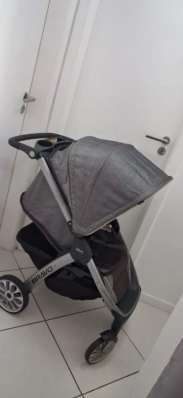 Carrinho de bebê Chicco  - Foto 3