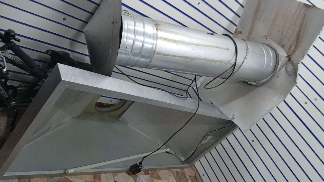 Coifa com motor