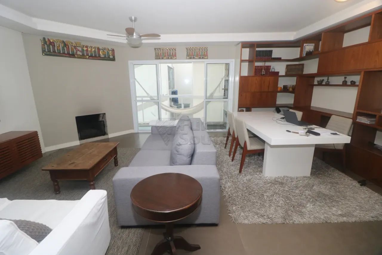 Apartamento mobiliado no Edifício Manhattan