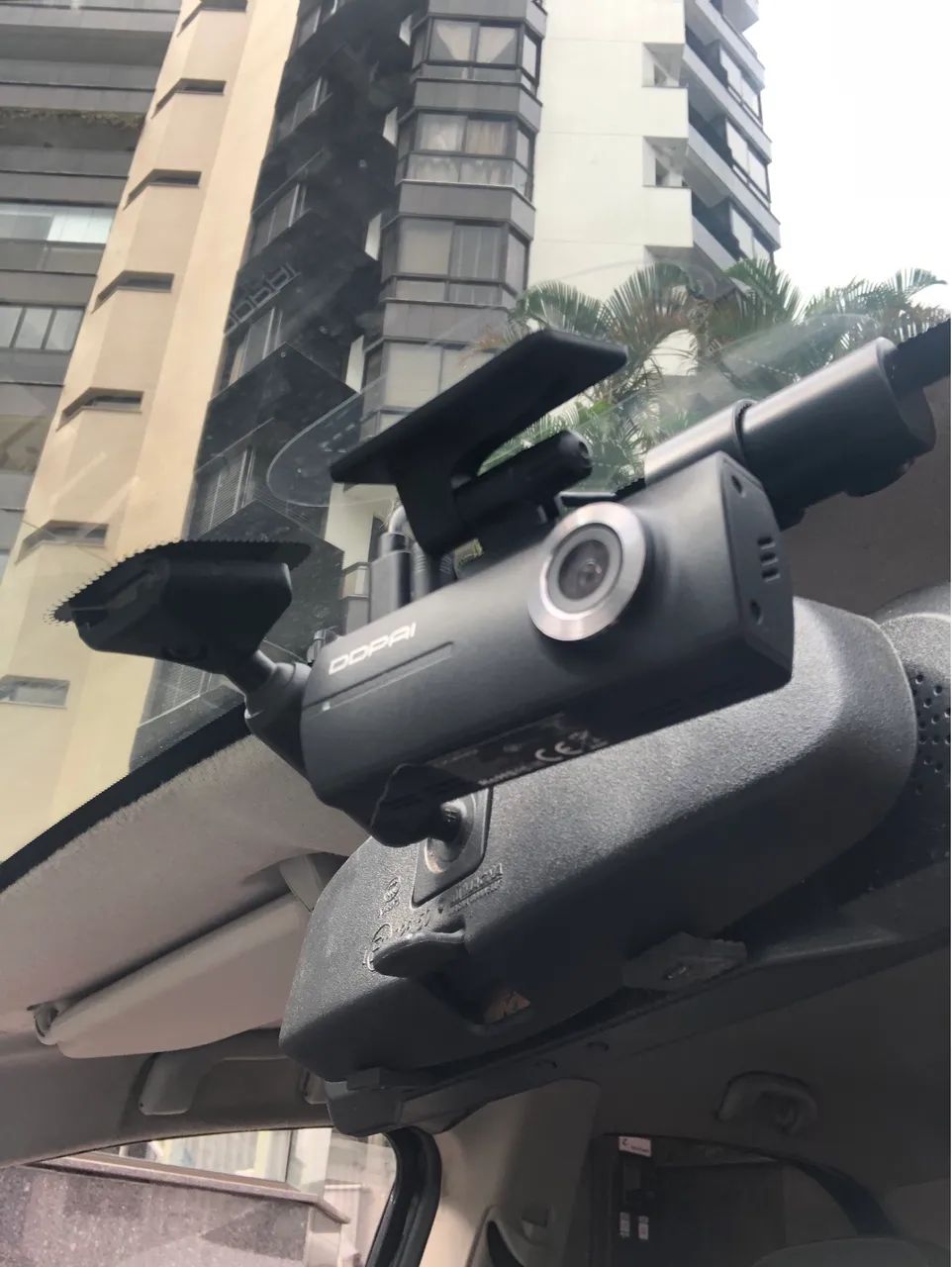 Câmera vehicular dupla DDPAI N1
