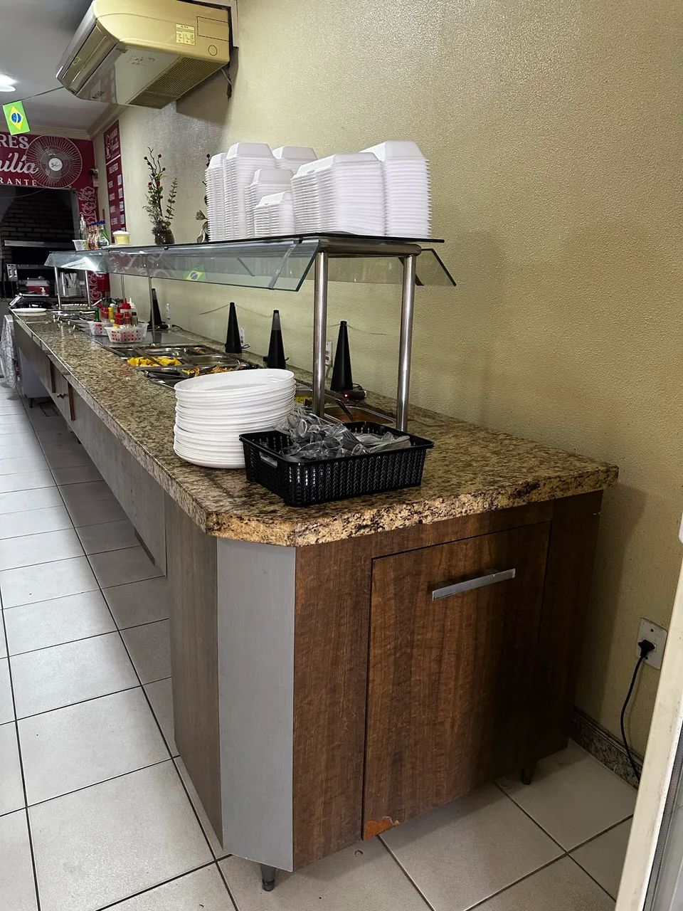 Buffet quente e frio