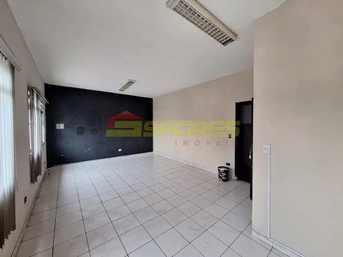Sala Comercial para Locação, com 30m² Por R$ 750,00 - Foto 5