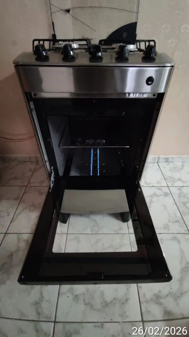 VENDO FOGÃO DE 4 BOCAS FRENTE INOX  - Foto 6