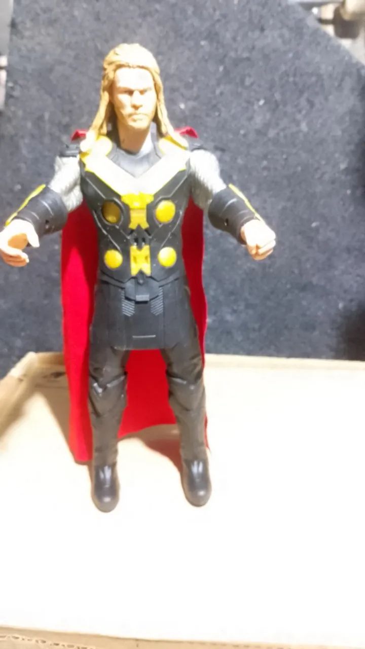 Boneco Thor Vingadores - bem conservado - Foto 4