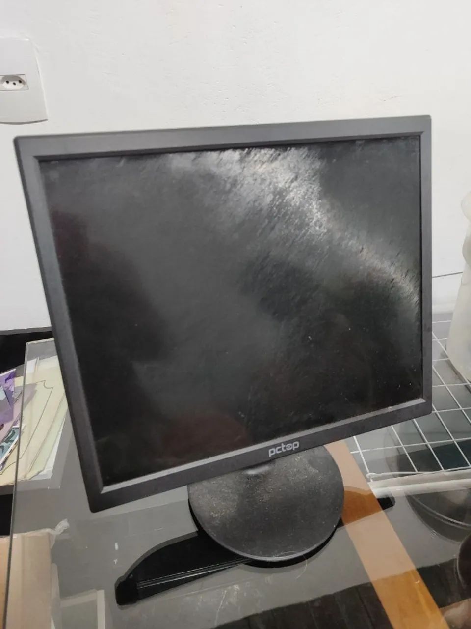 Monitor PCTOP 17" LED, modelo MLP170HDMI, usado.