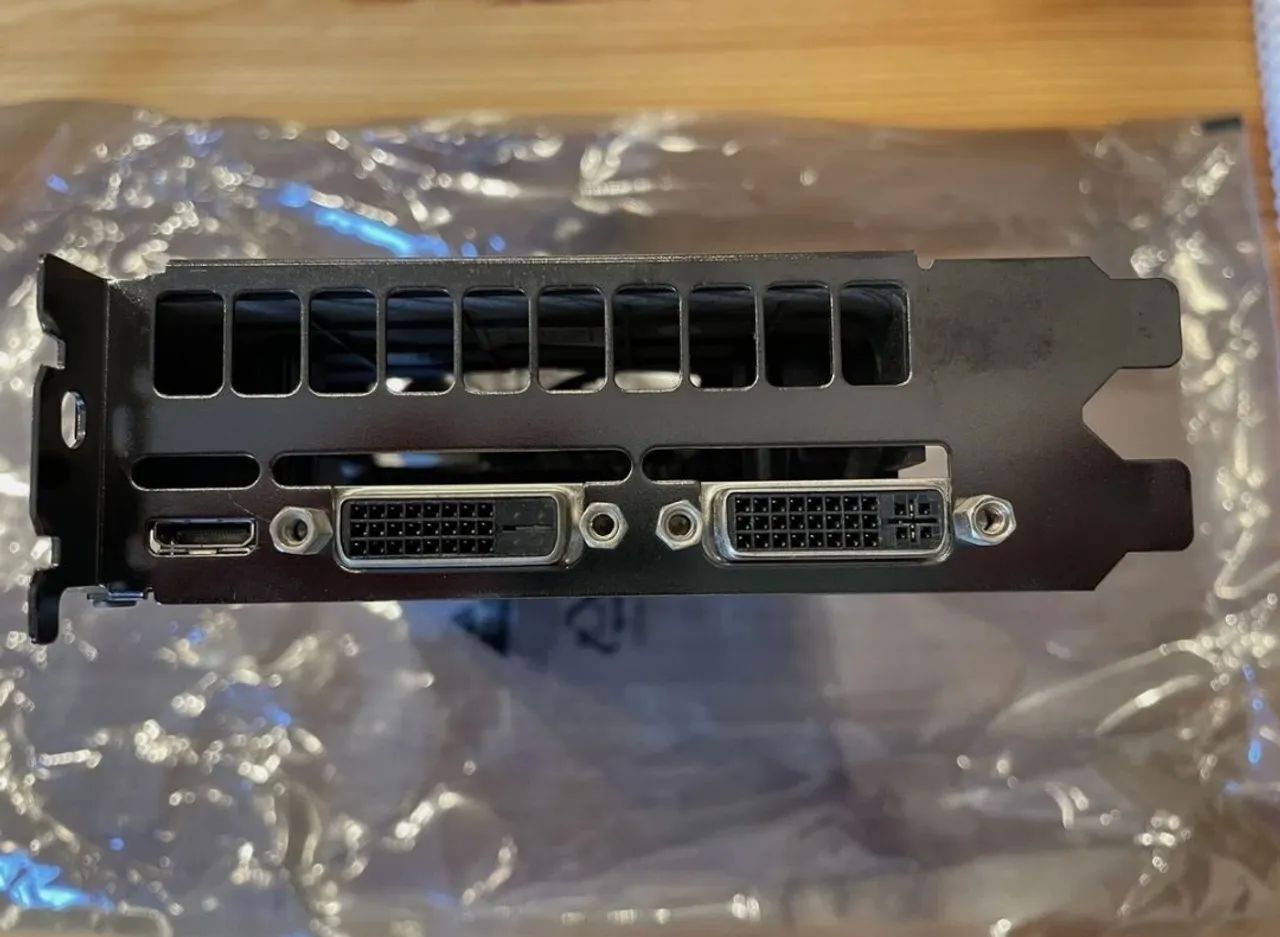 Placa vídeo GT 740sc gddr5 1gb - Foto 3