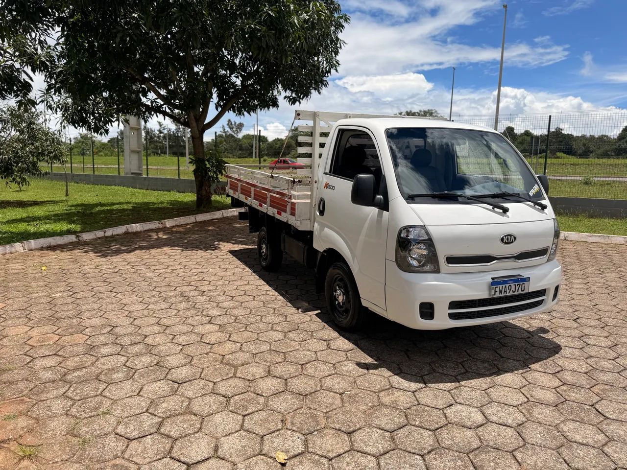 Kia Motors Bongo K-2500 2.5 4X2 TB Diesel 2015 - Foto 6
