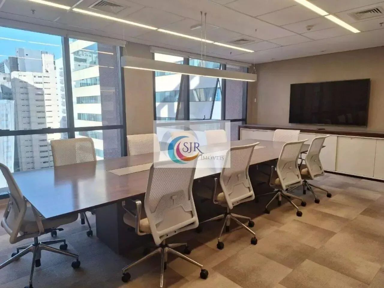 Conjunto mobiliado de 254 m² na Vila Olímpia - São Paulo/SP