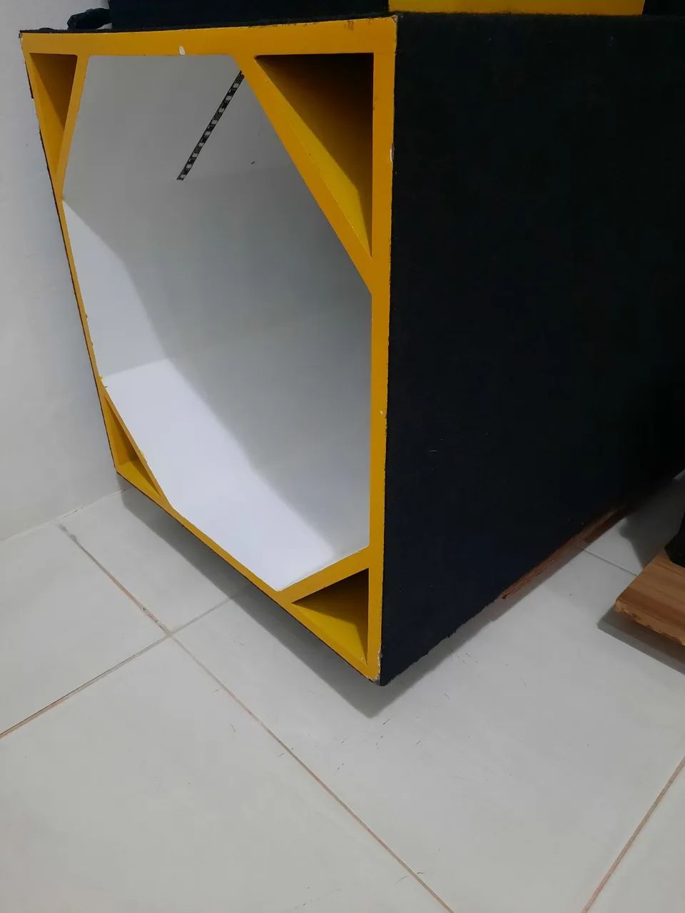 Vendo caxote de 18  valor $400 - Foto 2
