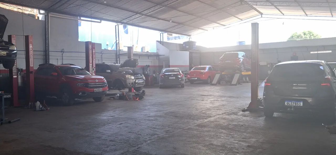 Auto Center 