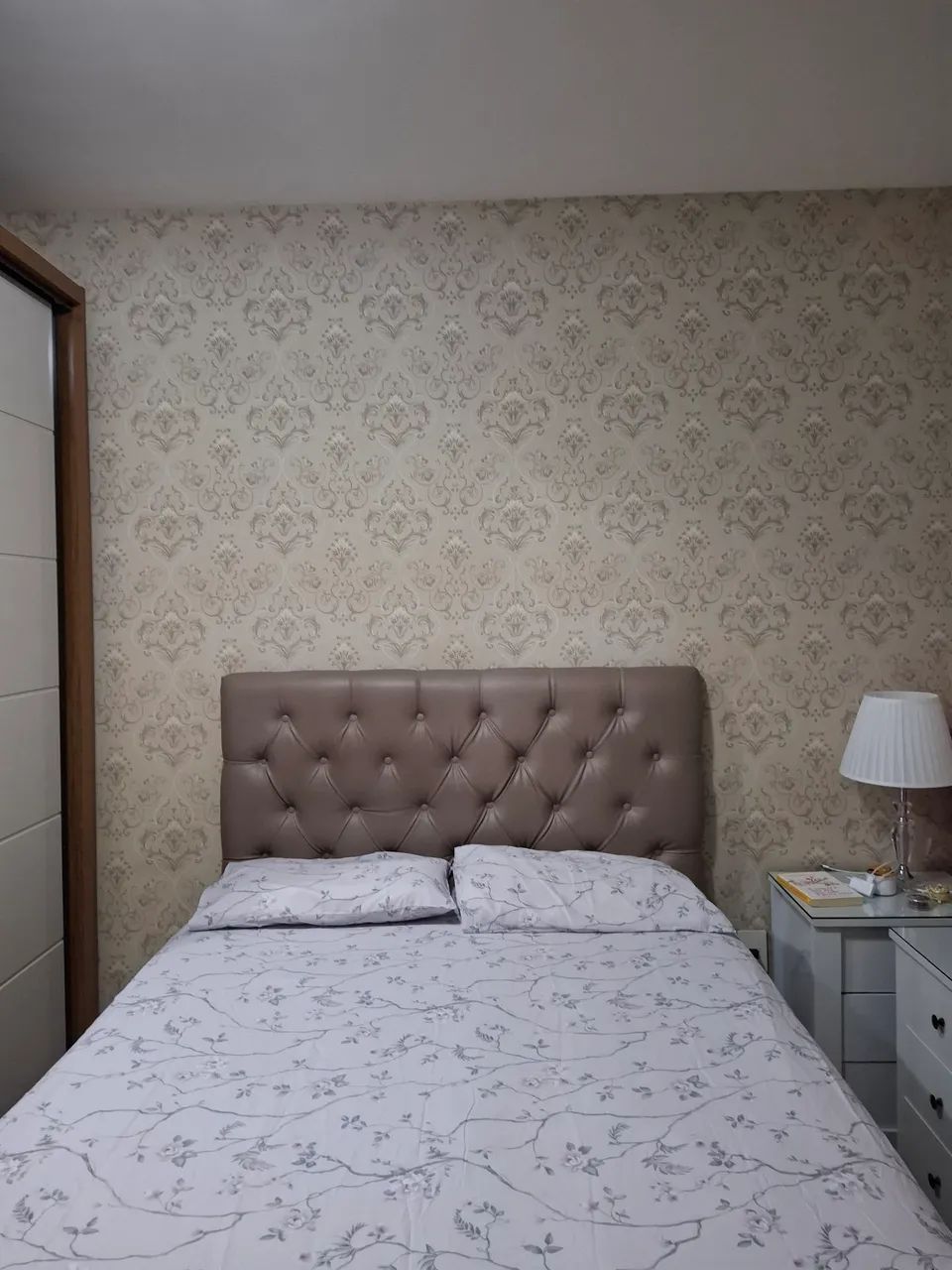 Cabeceira de cama de casal