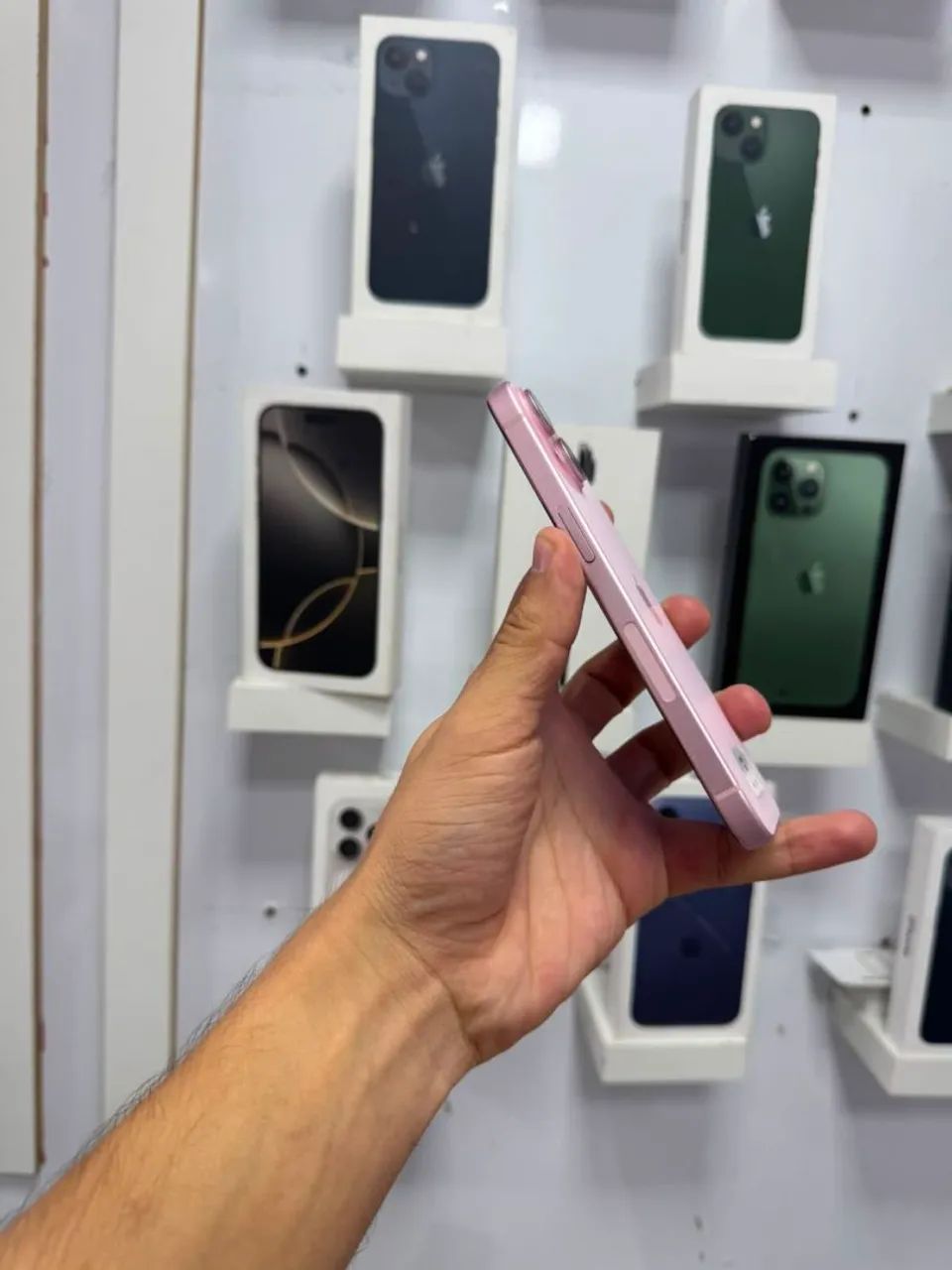 iPhone 15 - 128GB <br>?2.999,00 - Foto 5