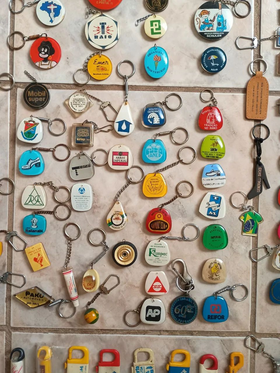 Vintage keychains415081498768855044