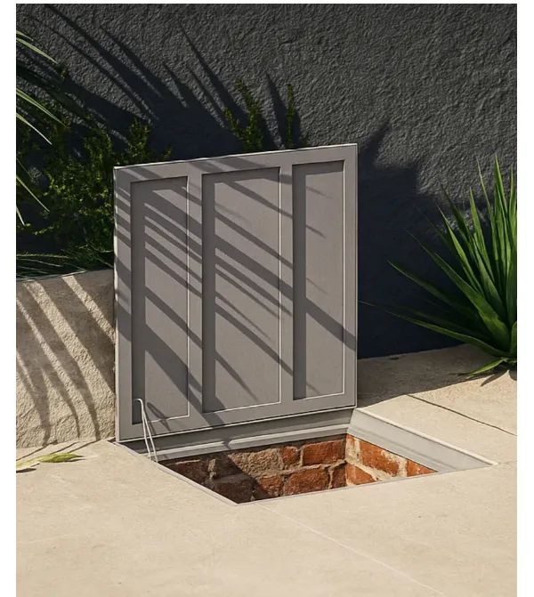 porta basculante alcapão tampa de maquinas 90 x 90 - Foto 5