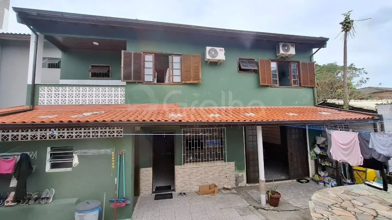 Casa de 320m² com 4 Dormitórios sendo 2 suítes na Tapera