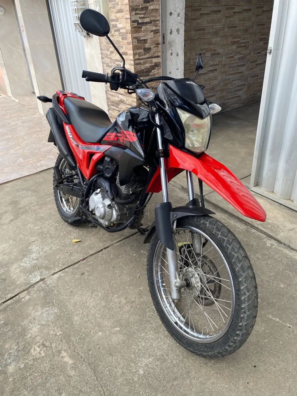 Bros 160 ano 2018