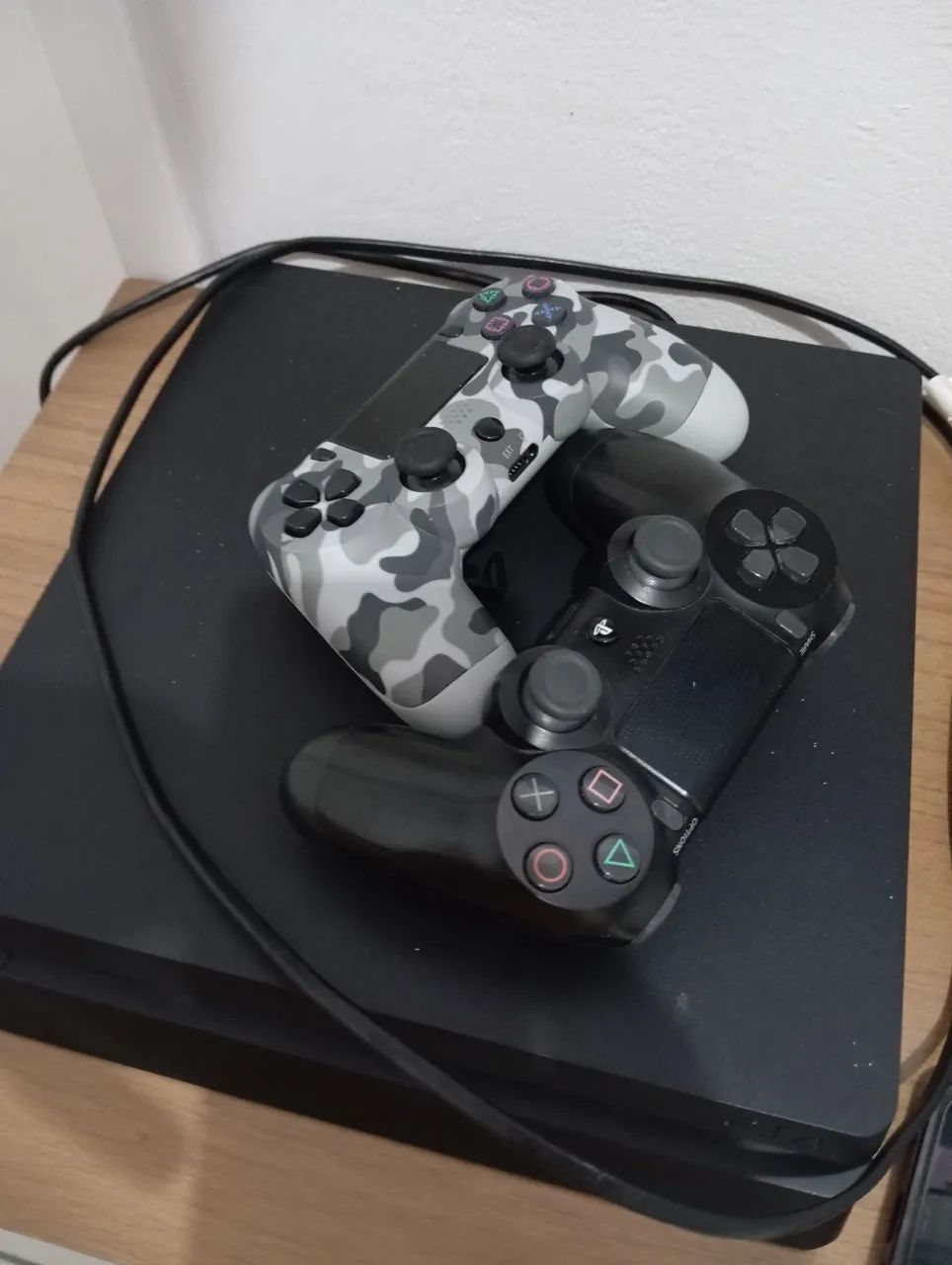 Play Station 4