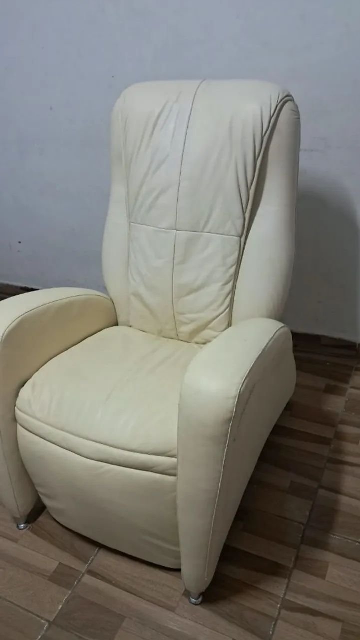Poltrona massageadora em ótimo estado funcionando (Entrego)) - Foto 5