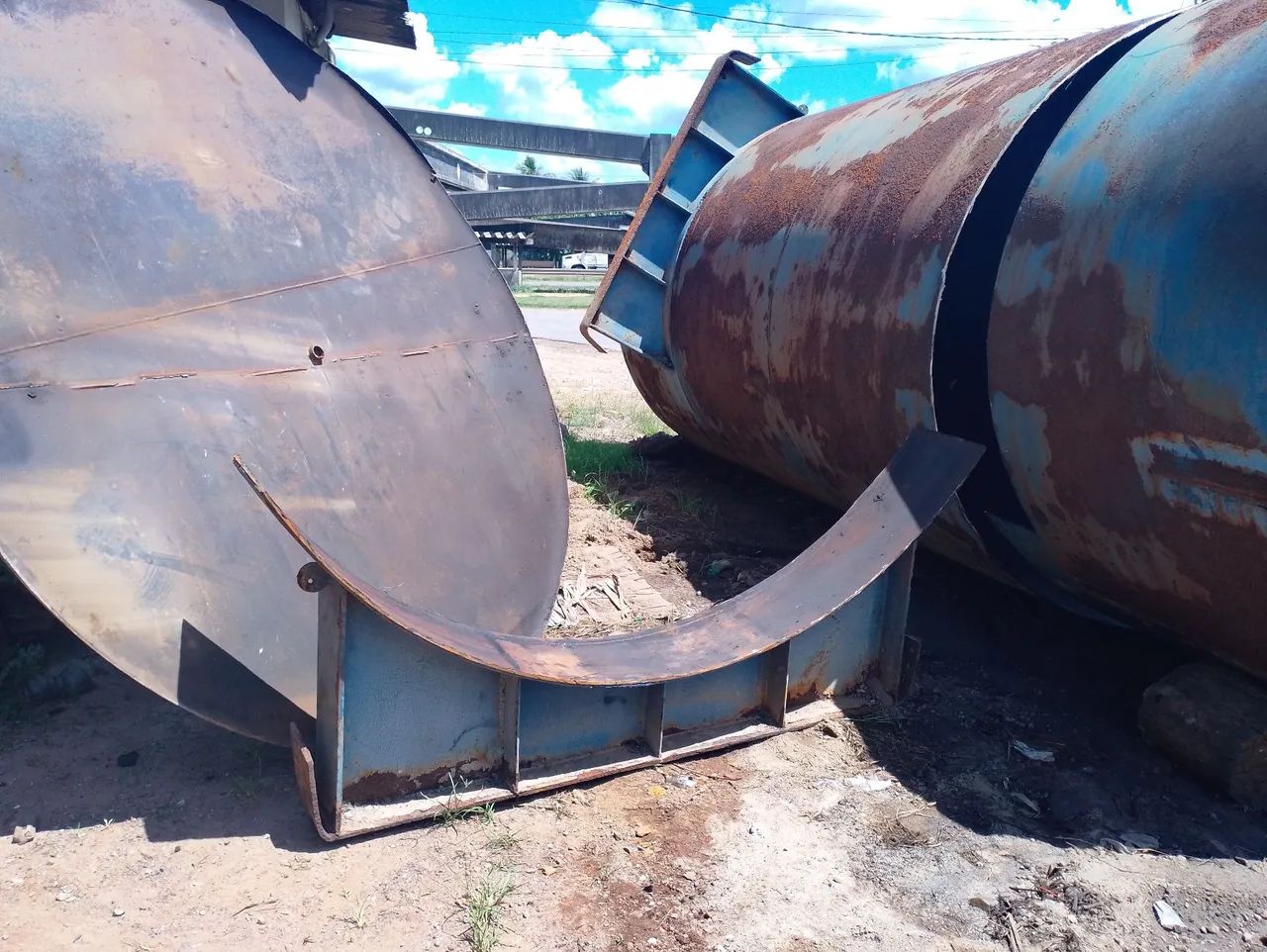 Suporte para tanque de combustível 30.000 l ou similares