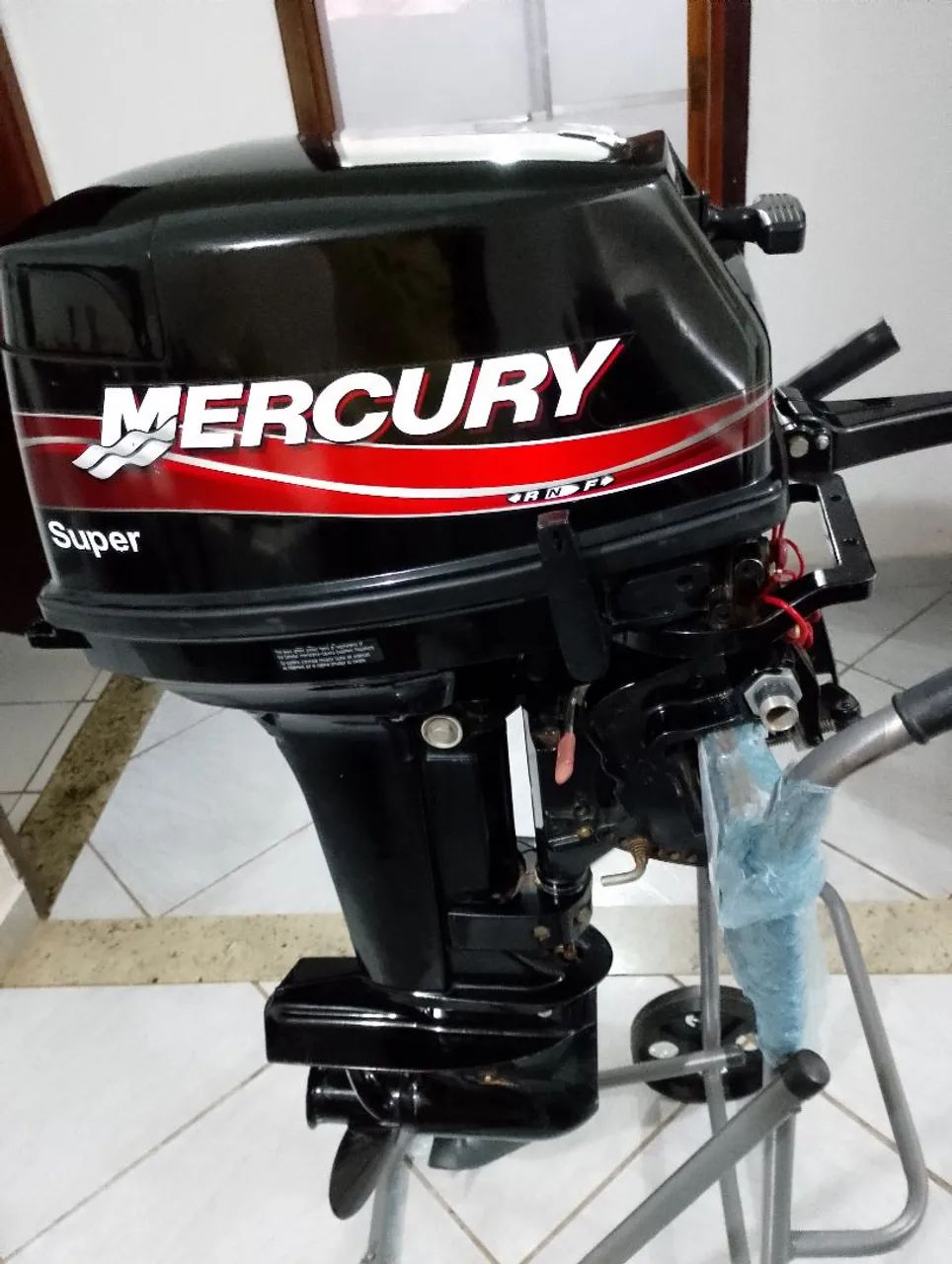 Motor de popa Mercury 