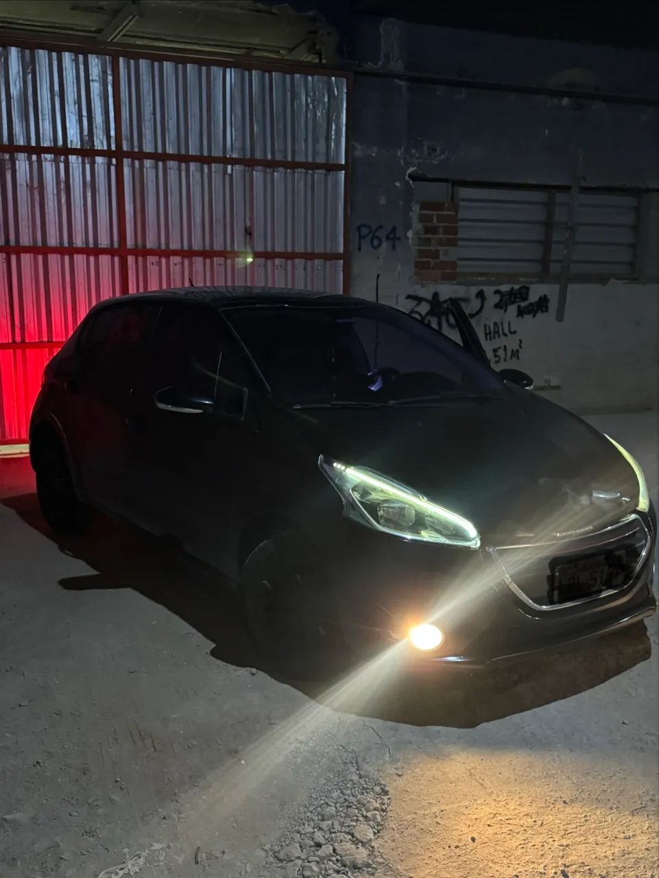 Peugeot 208 2014
