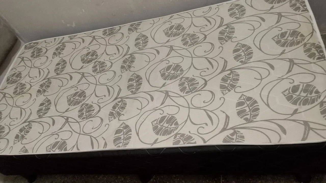 Cama de solteiro box