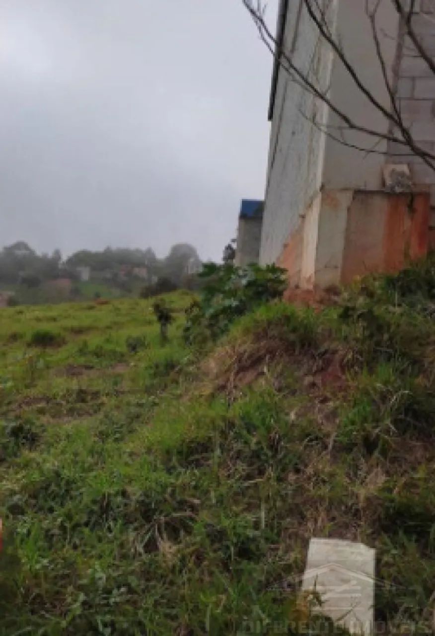 TERRENO INDUSTRIAL 2.330m²