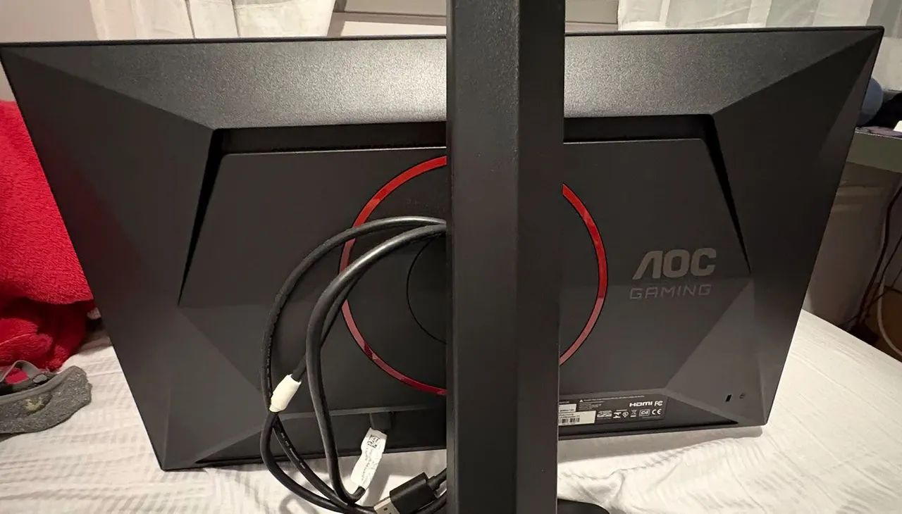 Monitor Gamer AOC 24 180hz  - Foto 5