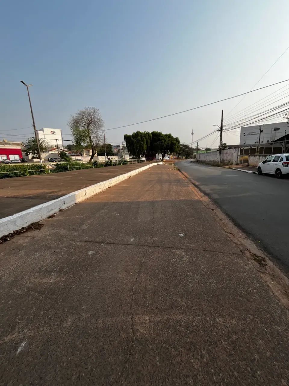 Edifício para locação, são 38 salas com banheiros indiduais - próximo AMECOR - Foto 5