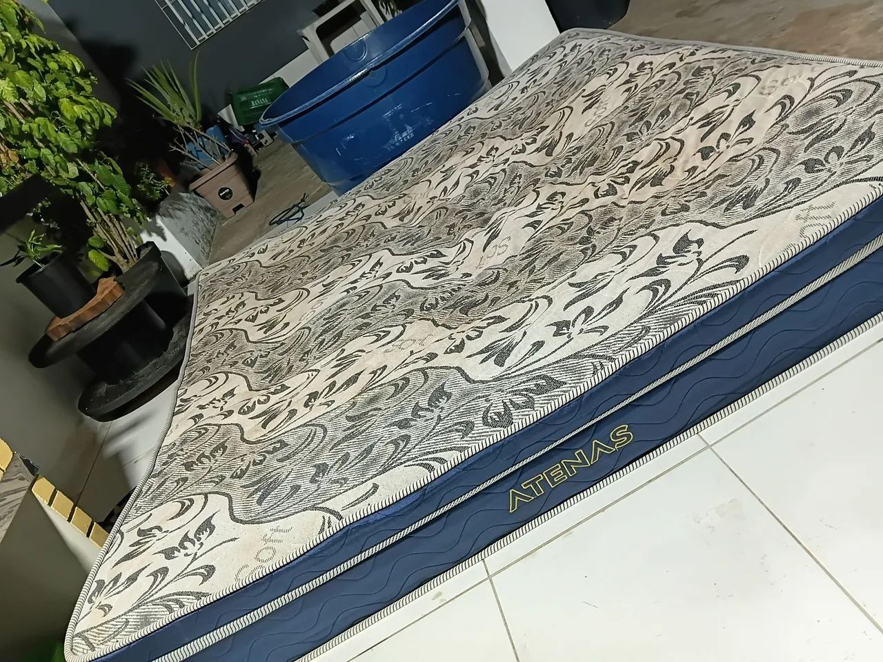Vendo colchão de cama Super king - Foto 2