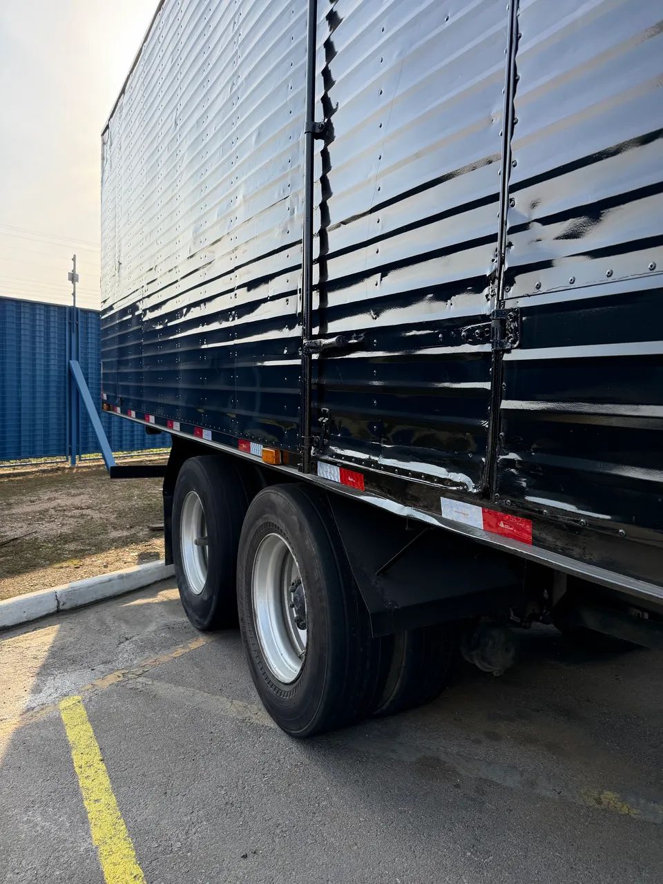 Ford Cargo Truck 2428 Ano 2012 com Baú! - Foto 4