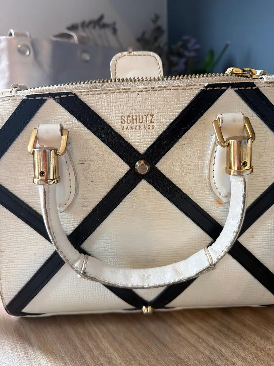 Bolsa Schutz Lorena tamanho M original - Foto 2