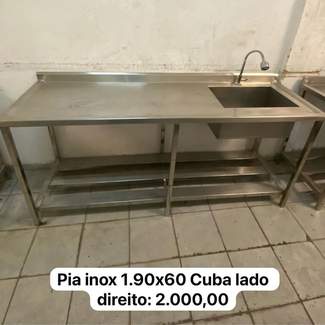 Bancada de inox. 