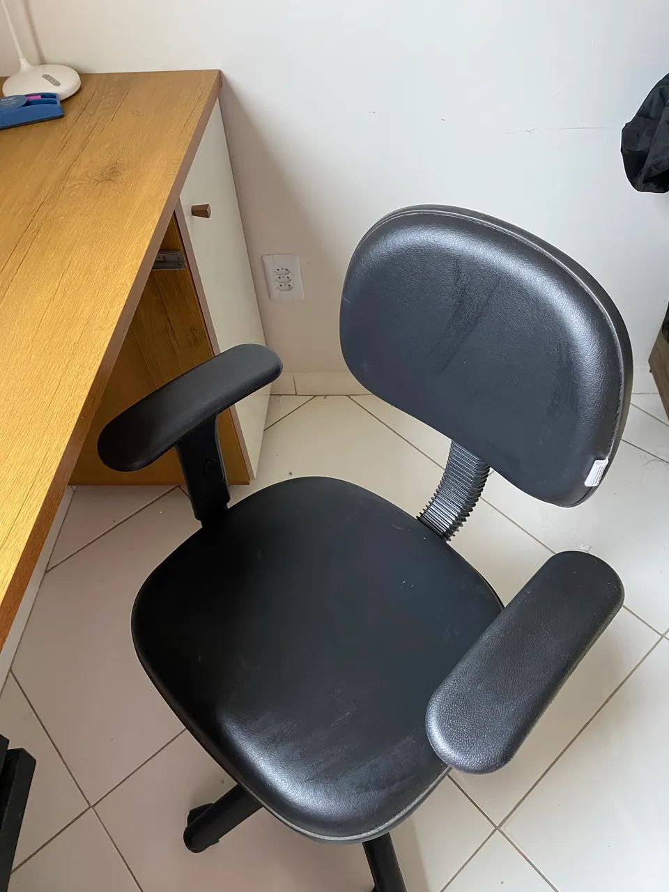 Mesa de estudos com cadeira - Foto 2