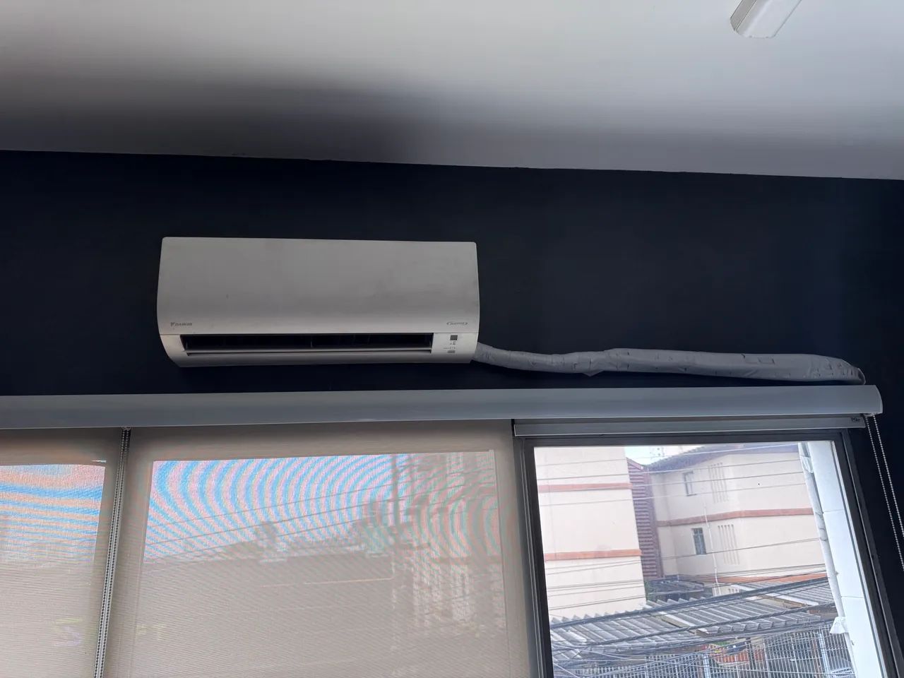 Ar Condicionado e Consensadora Daikin - Foto 2