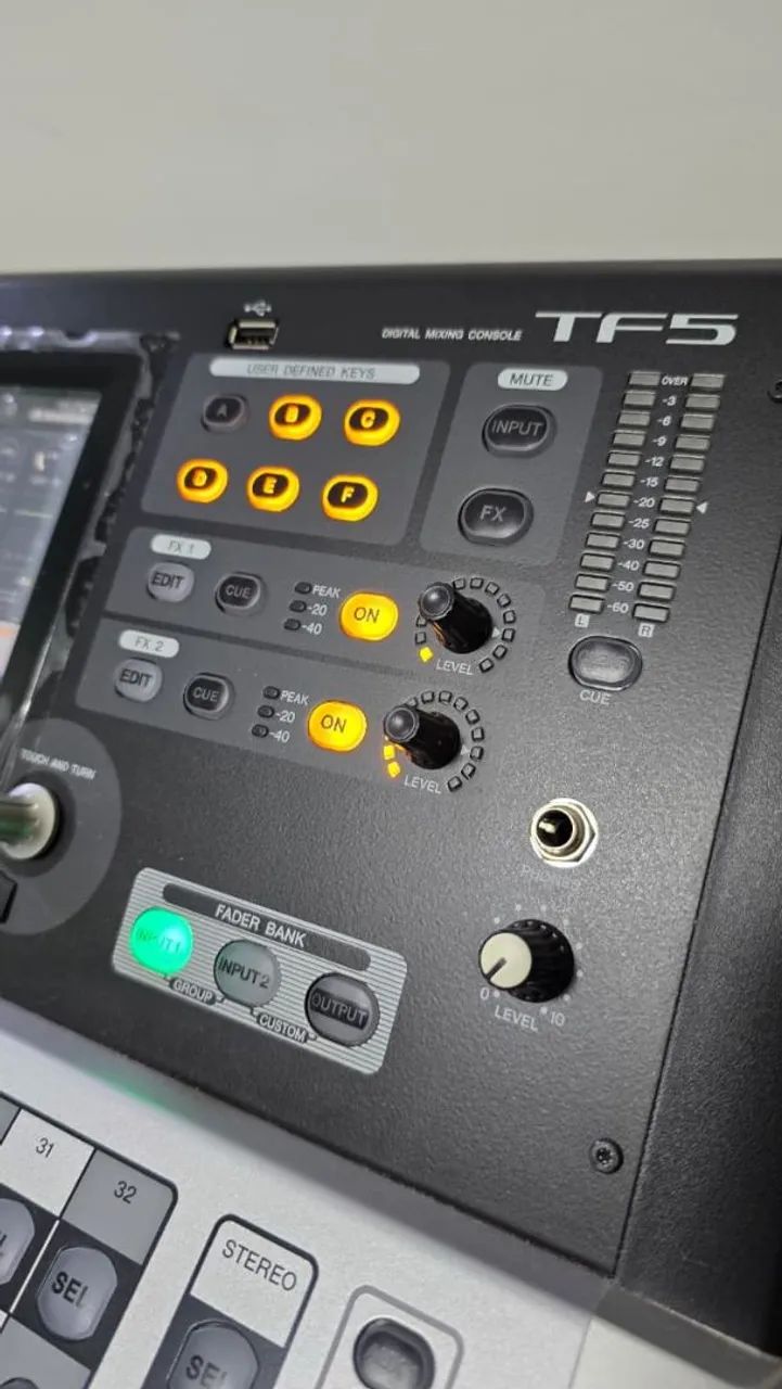 Mesa de Som Digital Yamaha TF5.  - Foto 5