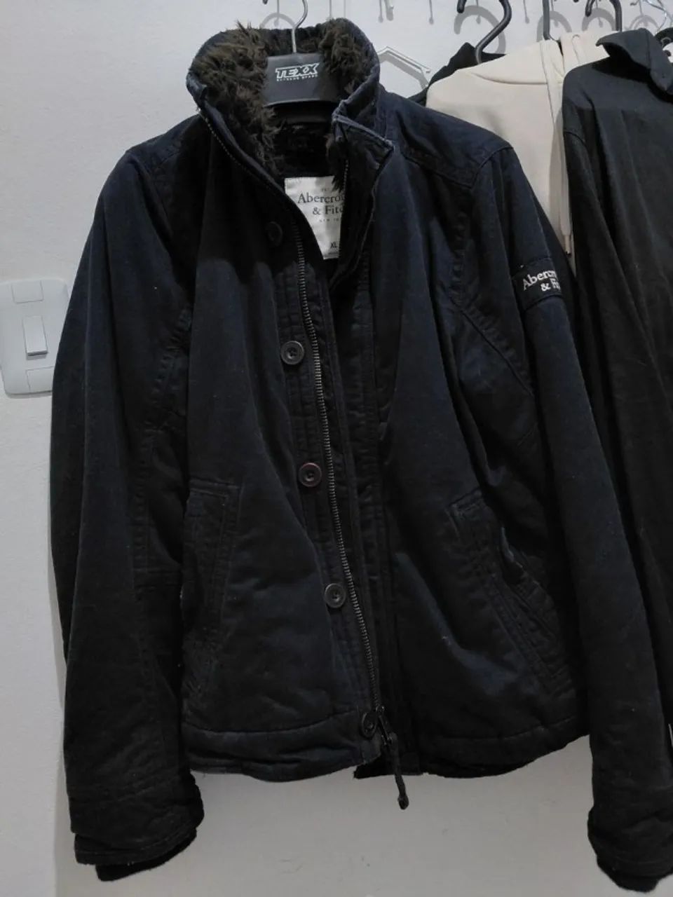 jaqueta azul abercrombie & fitch - Foto 3