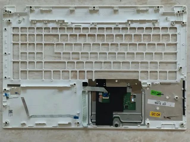 Palmrest notebook Acer Aspire E5-573-574 branco usado. - Foto 5