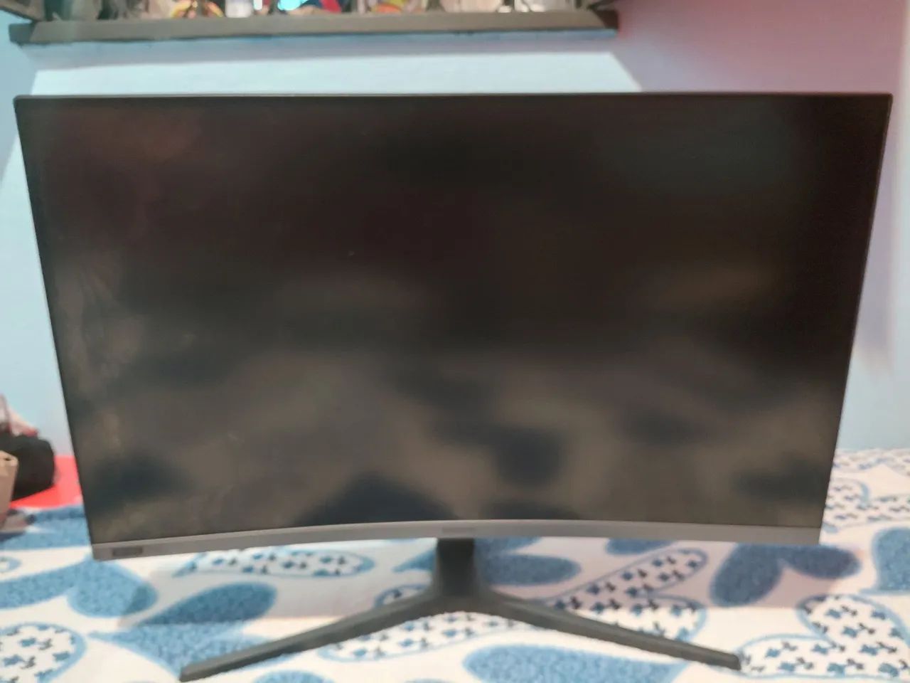 Monitor tela curva Samsung C27RG50FQL quebrada  
